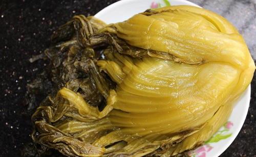 這些食材你家廚房可能有?當(dāng)心亞硝酸鹽